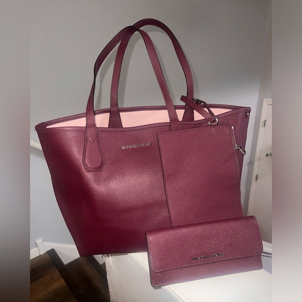 3-piece Michael Kors set